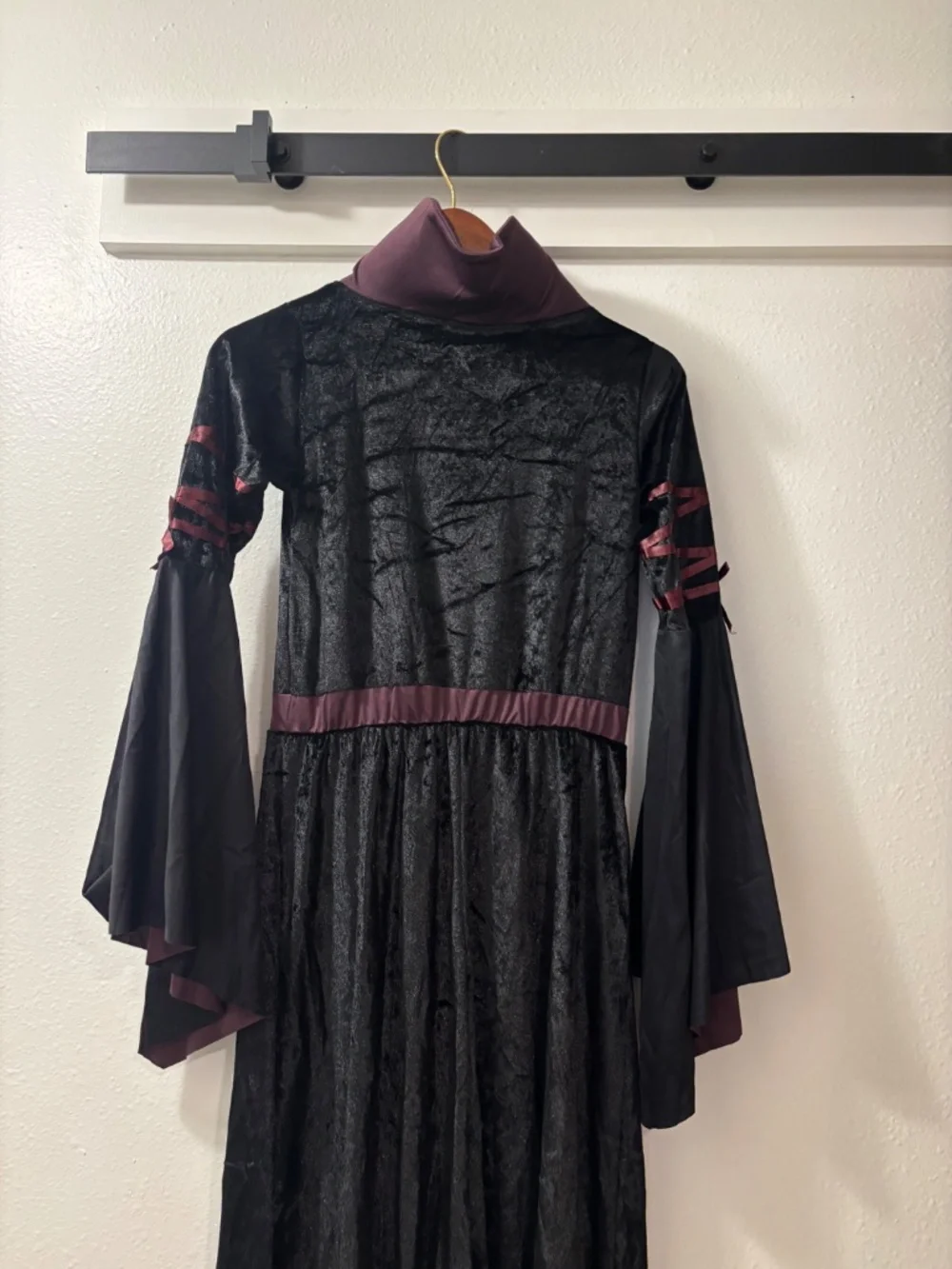 Spooktacular Creations Halloween Girls Royal Vampire Costume Sz XL
